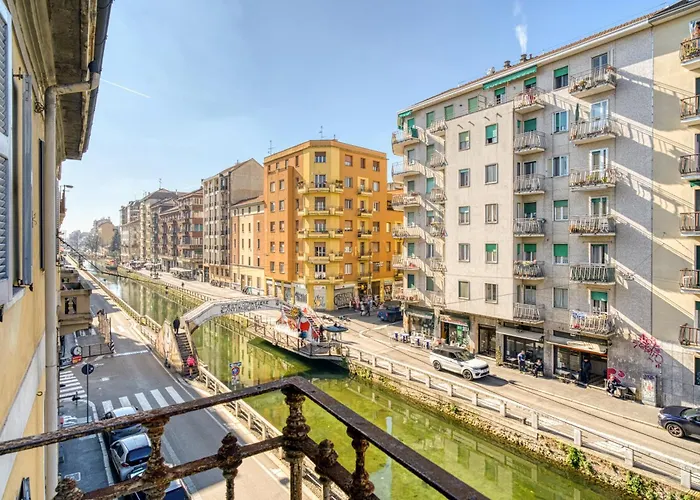 Atelier Navigli - Elegant Loft With Canal View * Milan