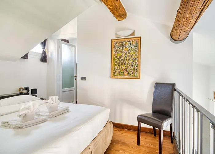 Apartment Atelier Navigli - Elegant Loft With Canal View *